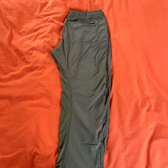 Puma joggers - Picture 5 of 7
